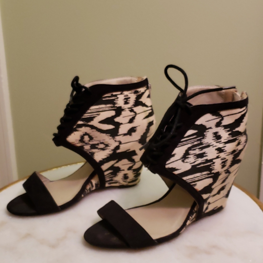 Qupid Wedges